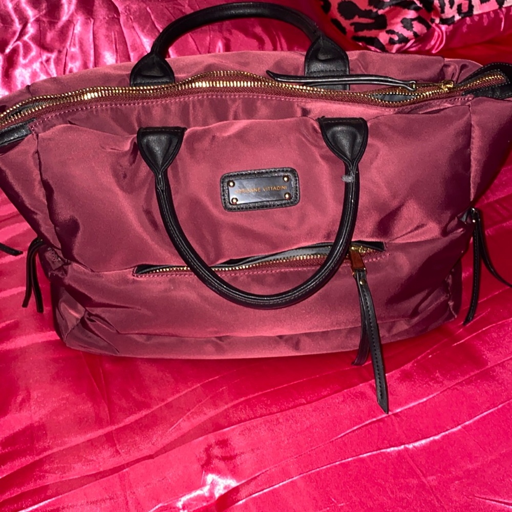 Adrienne Vittadini puff travel bag